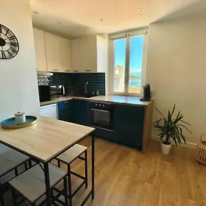 Ivs Andreossy Vue Et Montagne Pour 4 , Antibes France